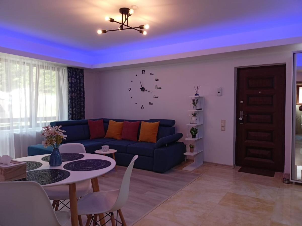 Apartament Eric, บุชเตนี ภายนอก รูปภาพ